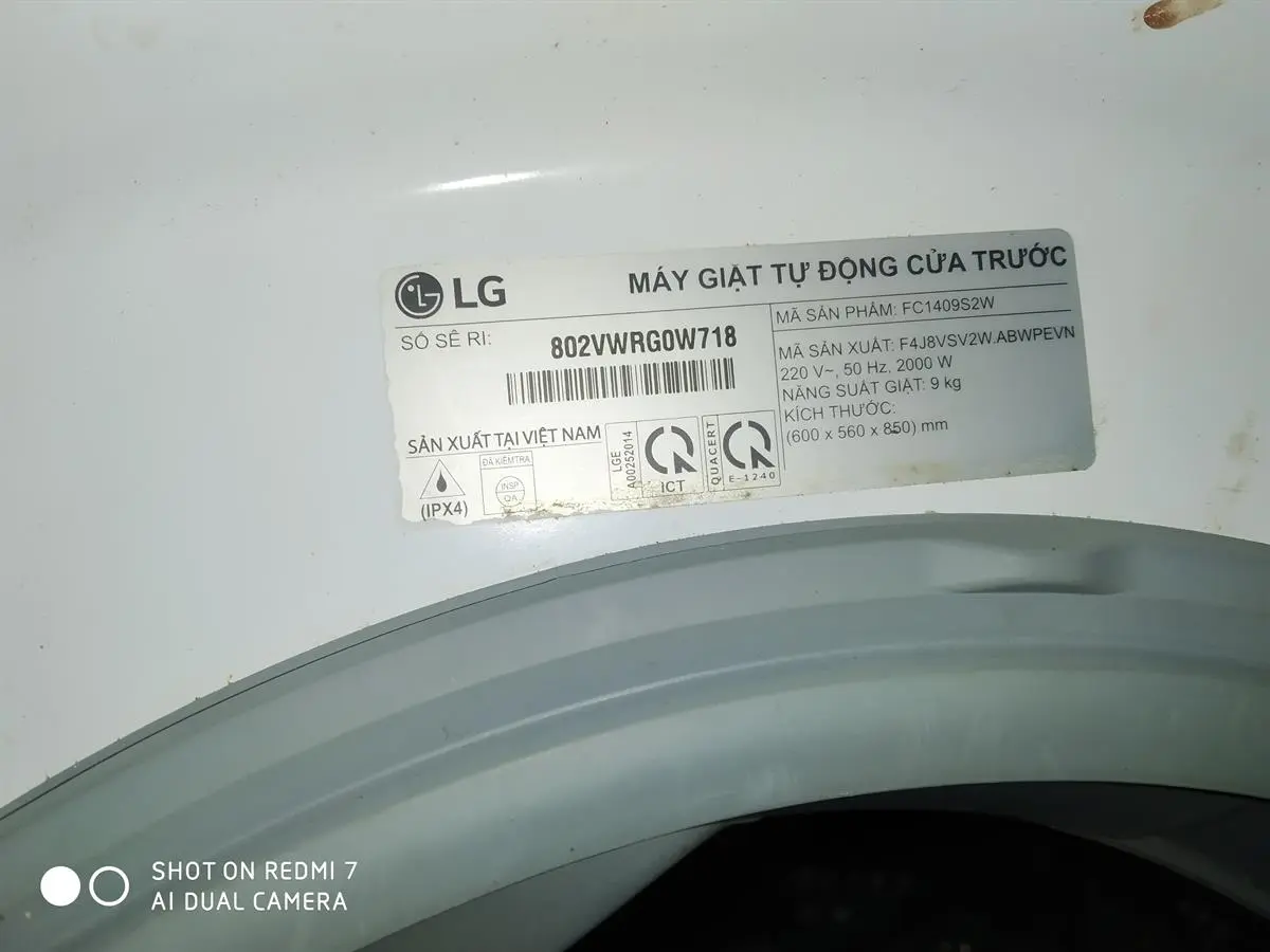 Khách hàng review Máy giặt LG Inverter 9 kg FC1409S2W 10