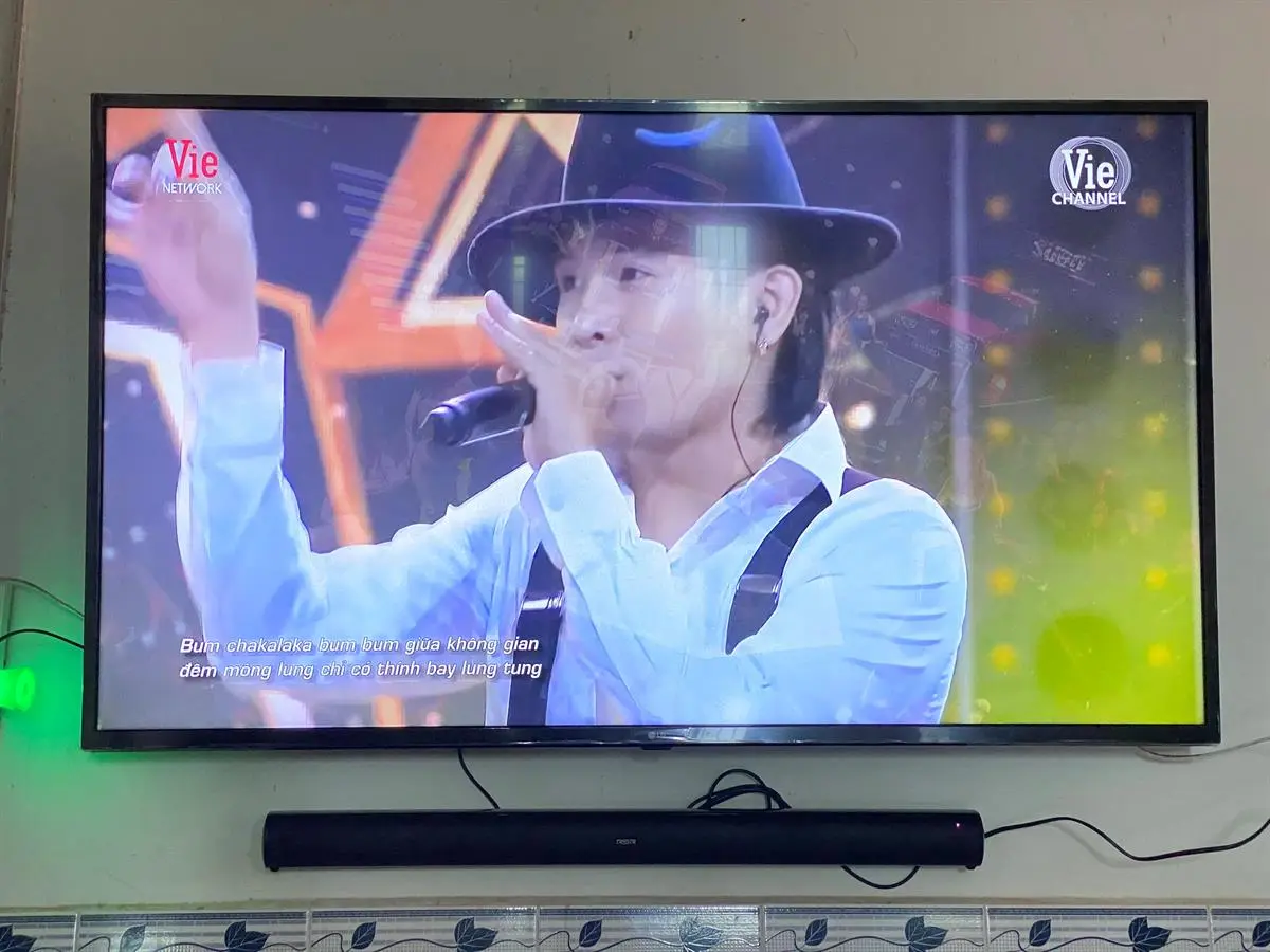 Khách hàng review Loa thanh Soundbar RSR TB221L 16W 5