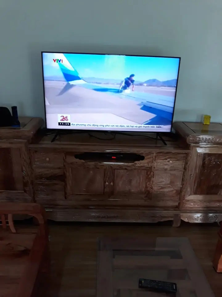 Khách hàng review Smart Tivi QLED Samsung 4K 50 inch QA50Q60T 4