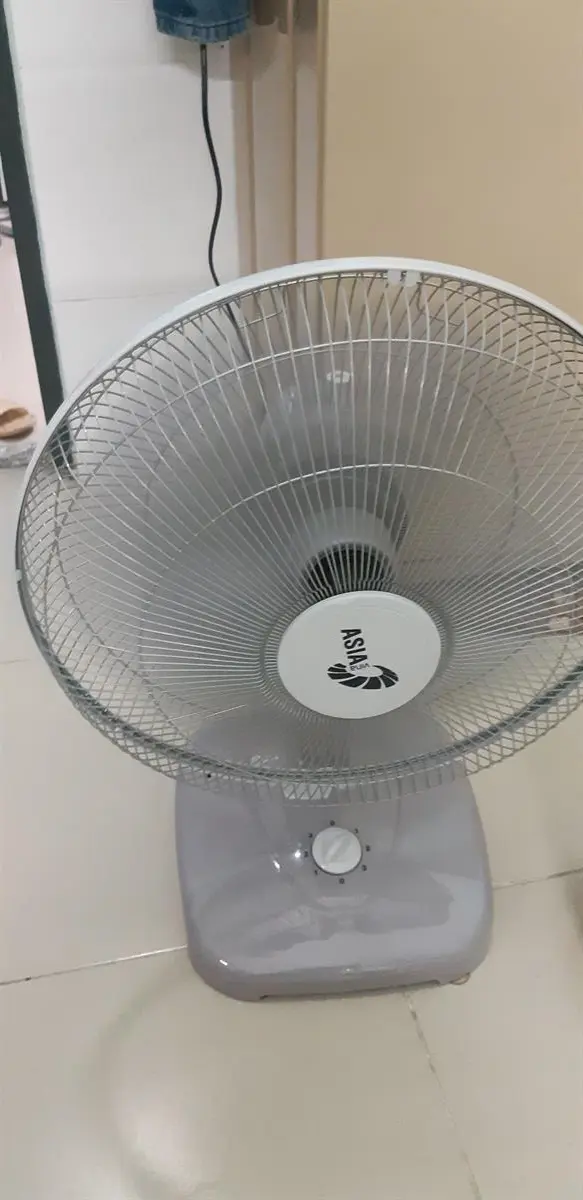 Khách hàng review Quạt bàn Asia 3 cánh B16001-XV1 45W 10