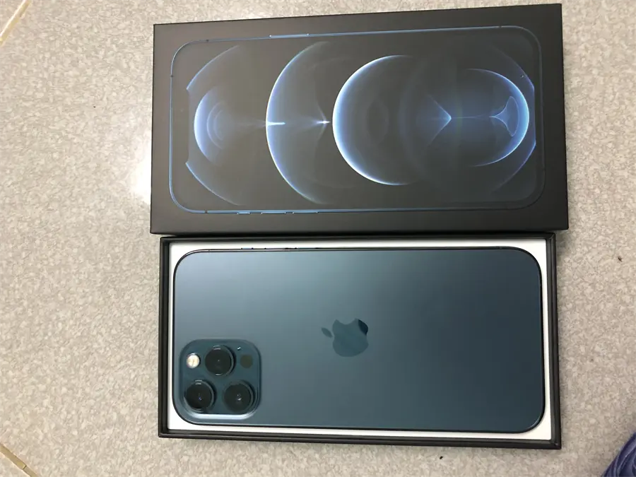 Khách hàng review Điện thoại iPhone 12 Pro Max 128GB 15