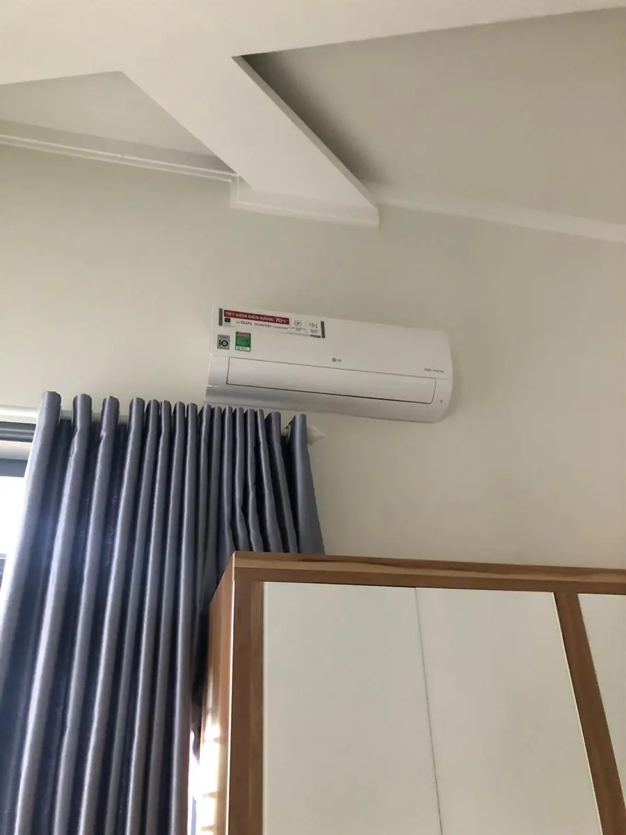 Khách hàng review Máy lạnh LG Inverter 1.5 HP V13ENH 24