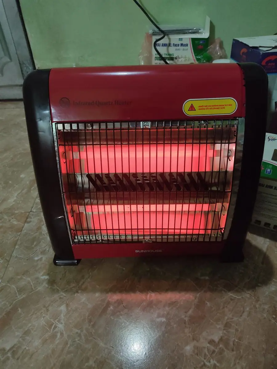 Khách hàng review Máy sưởi hồng ngoại Sunhouse SHD7013 3