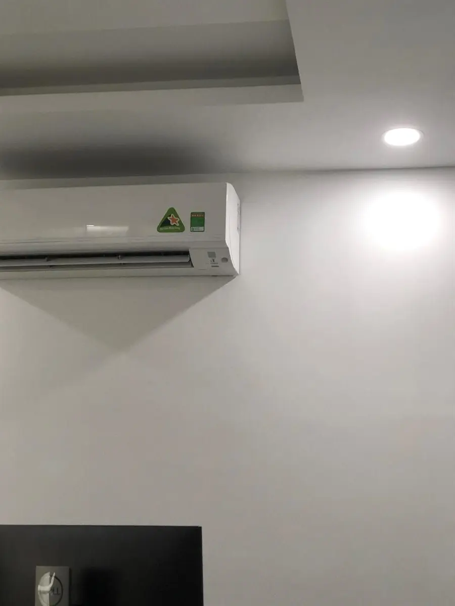 Khách hàng review Máy lạnh LG Inverter 1.5 HP V13ENH 21