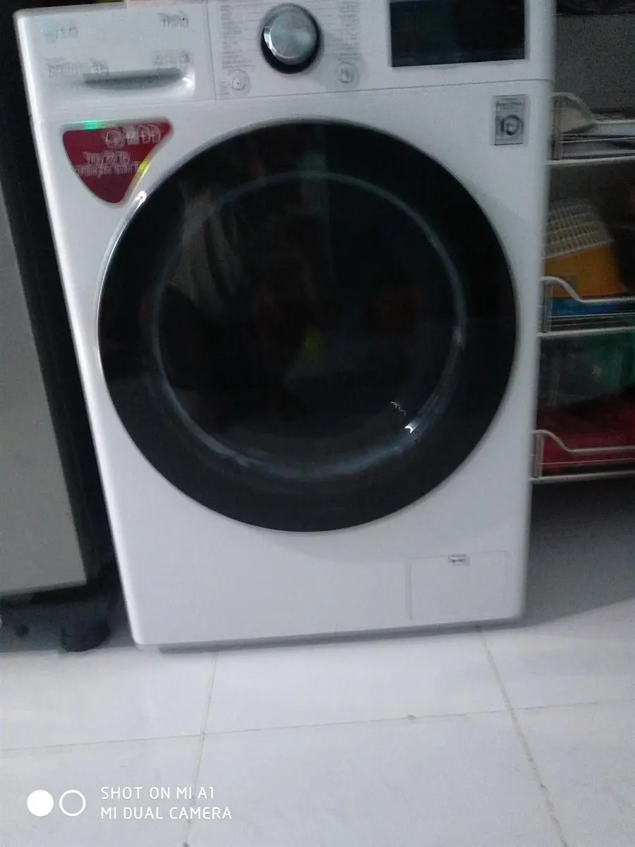 Khách hàng review Máy giặt LG Inverter 9 kg FV1409S2W 32