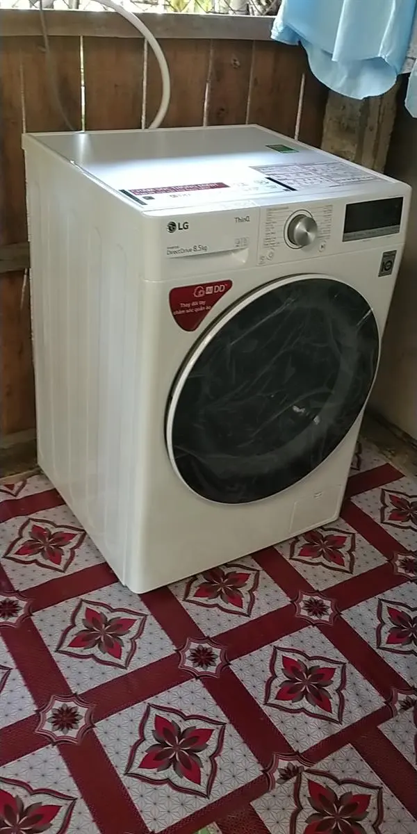 Khách hàng review Máy giặt LG AI DD Inverter 8.5 kg FV1408S4W 102