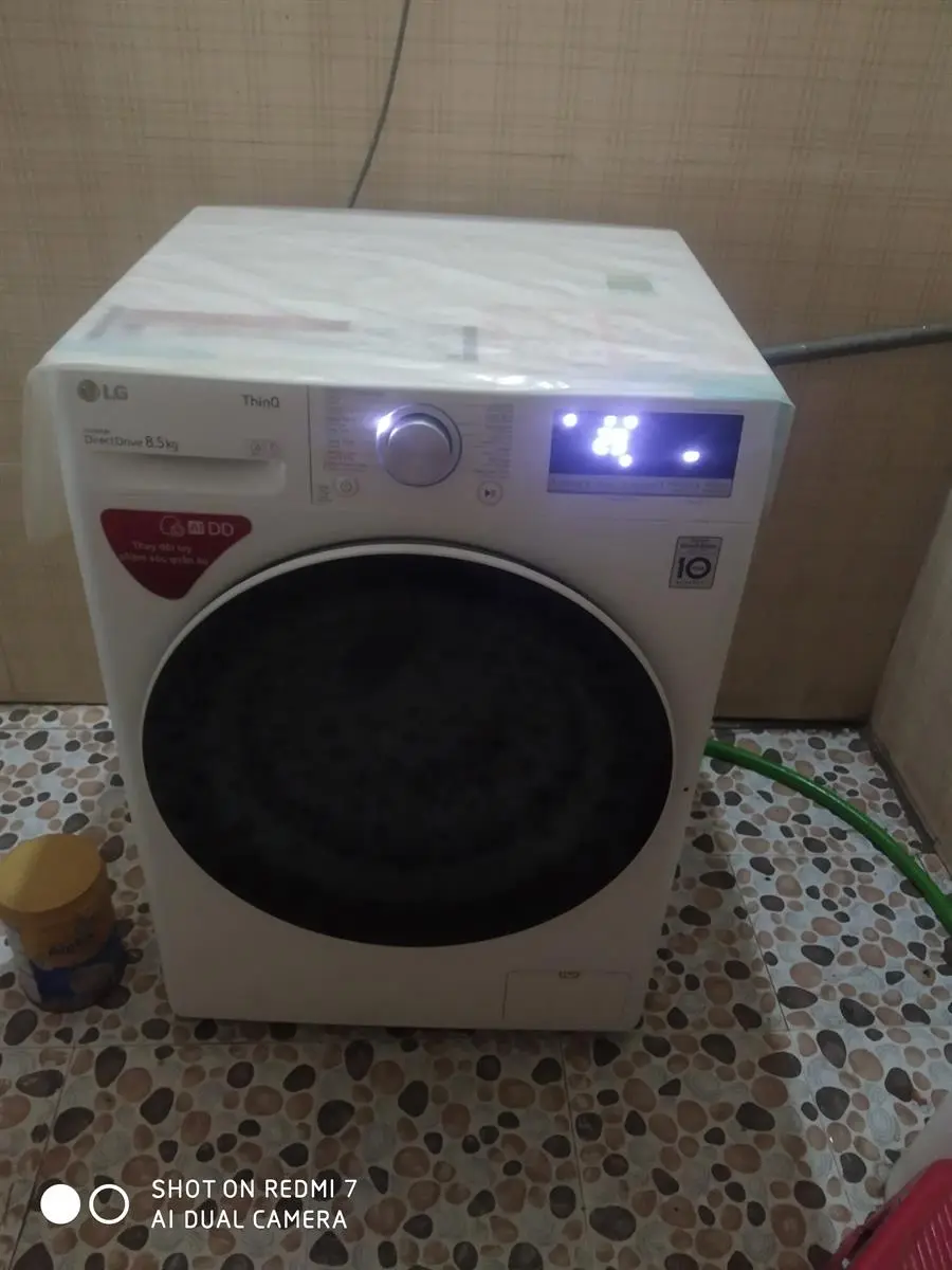 Khách hàng review Máy giặt LG AI DD Inverter 8.5 kg FV1408S4W 99
