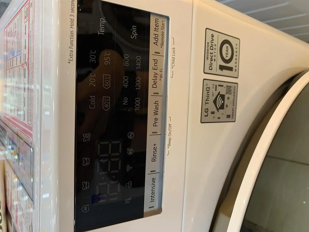 Khách hàng review Máy giặt LG AI DD Inverter 8.5 kg FV1408S4W 95