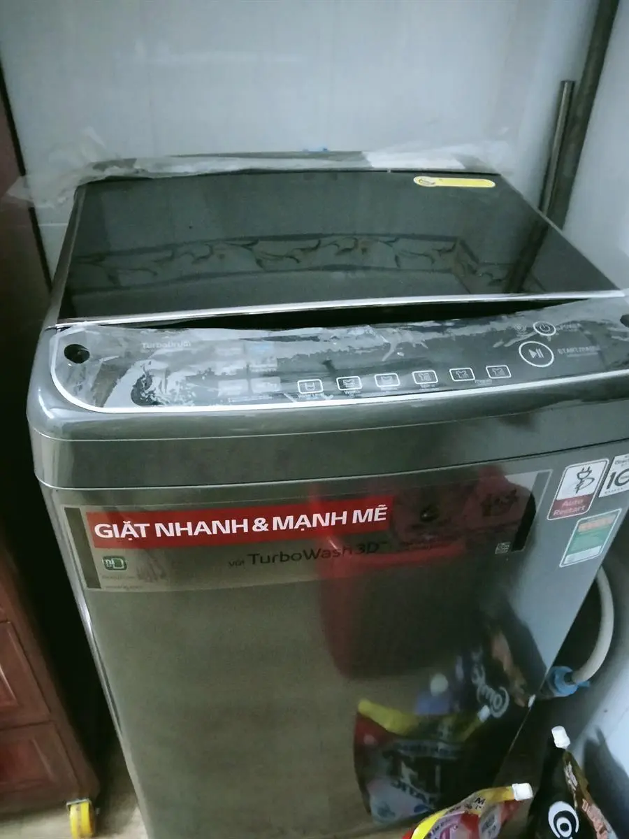 Khách hàng review Máy giặt LG Inverter 11 kg TH2111DSAB 22