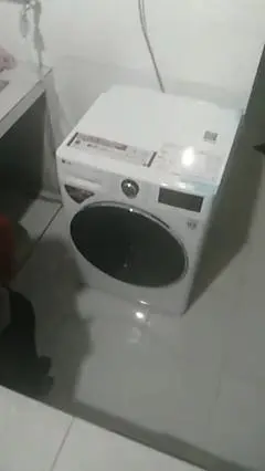 Khách hàng review Máy giặt LG Inverter 9 kg FV1409S2W 18