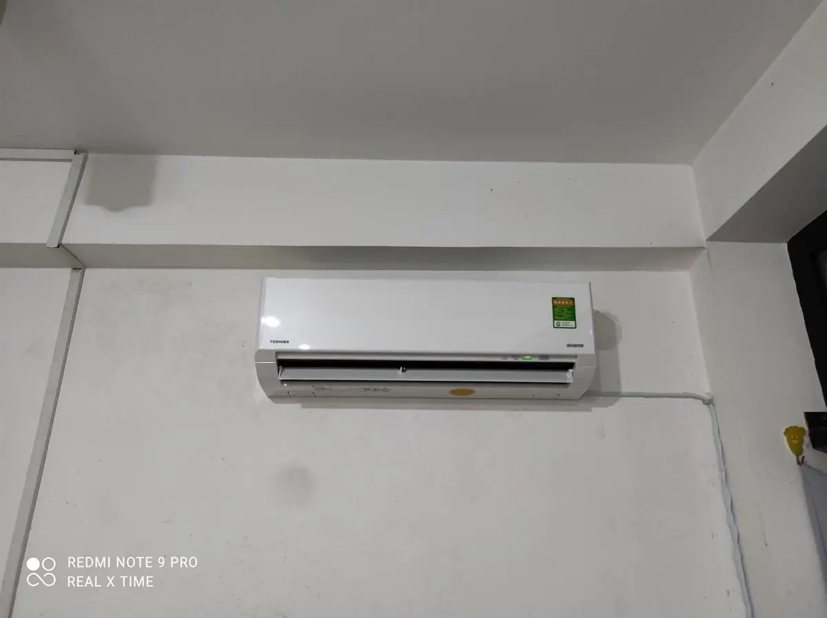 Khách hàng review Máy lạnh Toshiba Inverter 1 HP RAS-H10D2KCVG-V 19