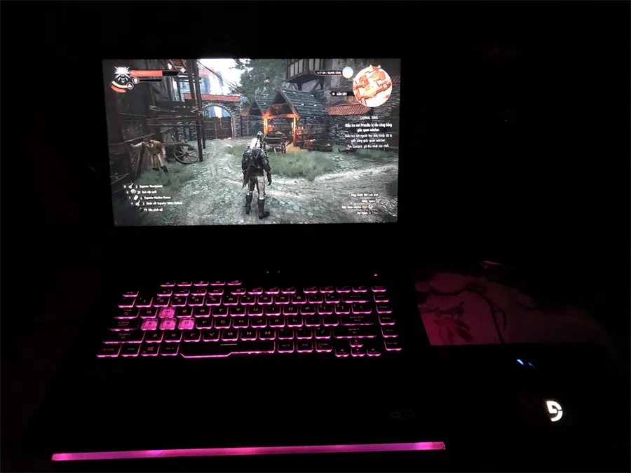 Khách hàng review Laptop Asus Gaming Rog Strix G512 i5 10300H/8GB/512GB/144Hz/4GB GTX1650Ti/Win10 (IAL013T) 3