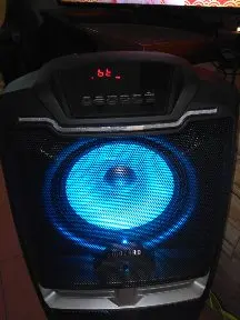 Khách hàng review Loa kéo karaoke Mozard L1028K 50W 10