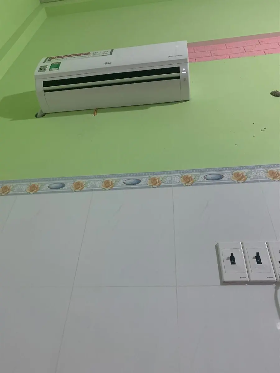 Khách hàng review Máy lạnh LG Inverter 1 HP V10ENH 6