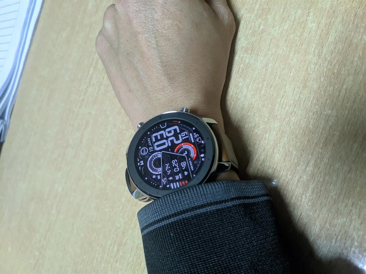 Khách hàng review Đồng hồ thông minh Huami Amazfit GTR 47mm dây da 7