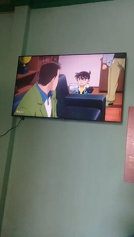 Khách hàng review Smart Tivi Samsung 4K Crystal UHD 50 inch UA50TU8100 4