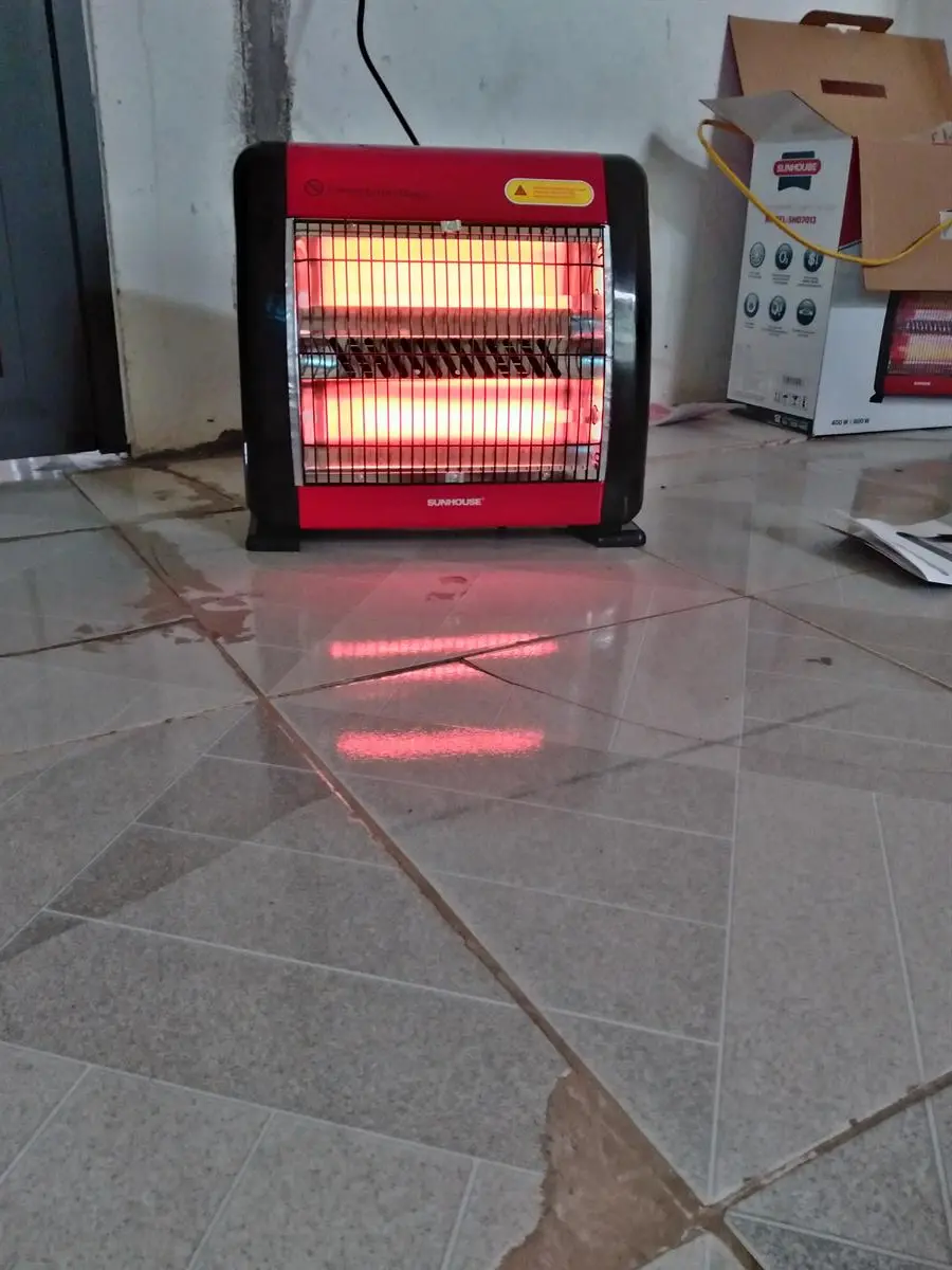 Khách hàng review Máy sưởi hồng ngoại Sunhouse SHD7013 2