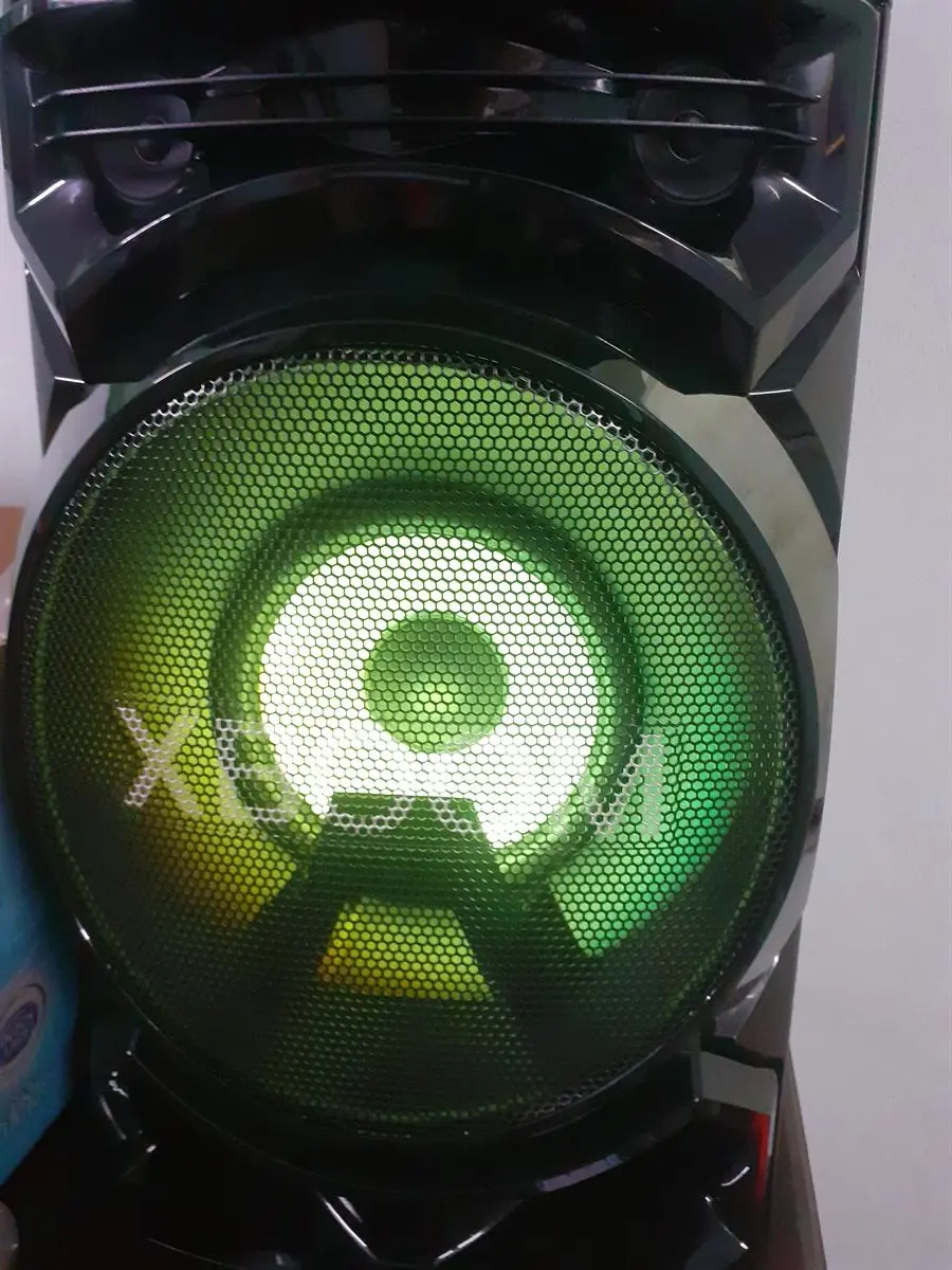 Khách hàng review Loa điện karaoke LG Xboom RN5 300W 5