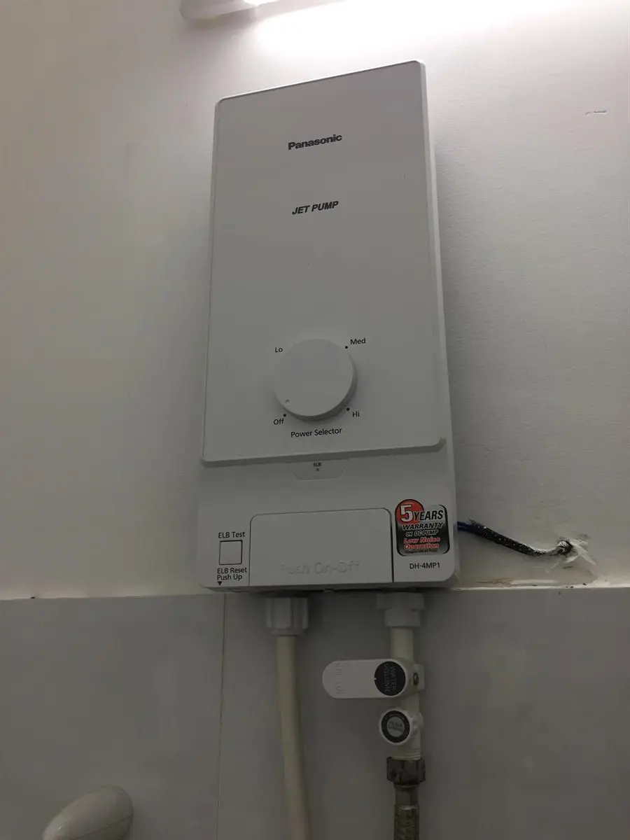Khách hàng review Máy nước nóng trực tiếp Panasonic 4500W DH-4MP1VW 2