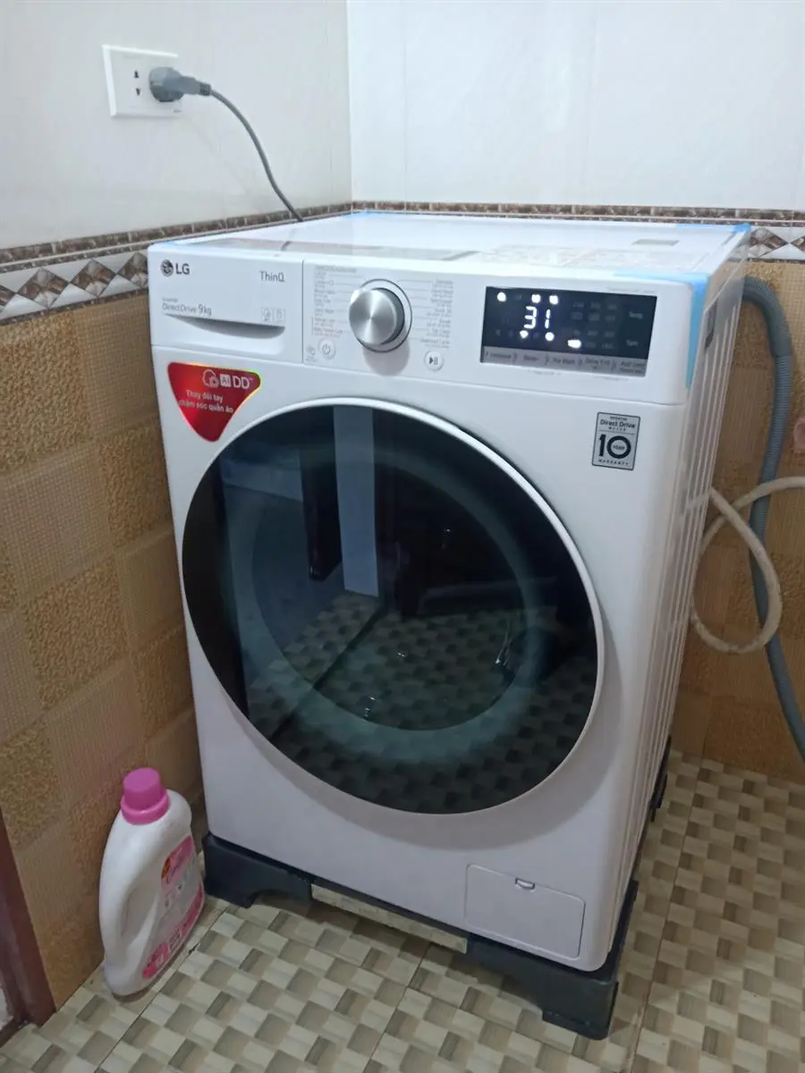 Khách hàng review Máy giặt LG AI DD Inverter 9 kg FV1409S4W 45