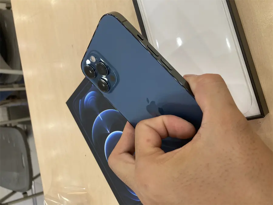 Khách hàng review Điện thoại iPhone 12 Pro Max 128GB 11