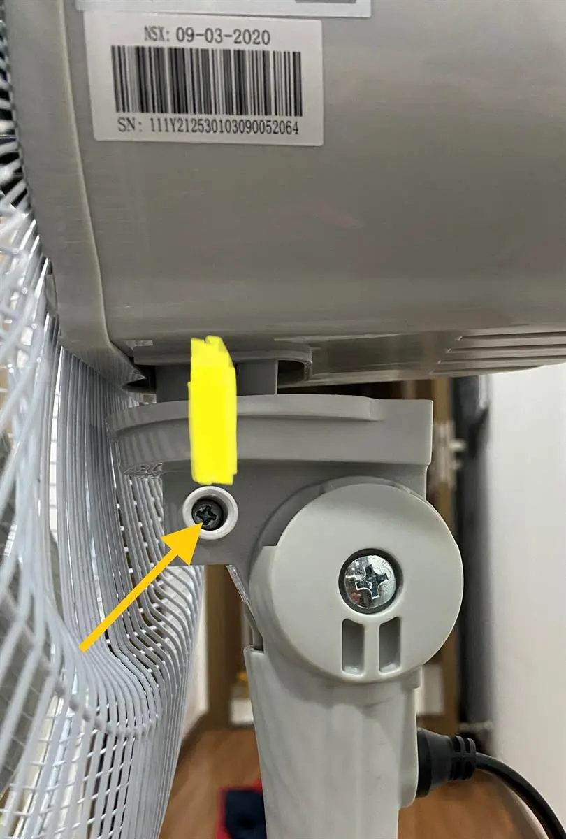 Khách hàng review Quạt lửng Midea 3 cánh FTS40-17VD 36W 7