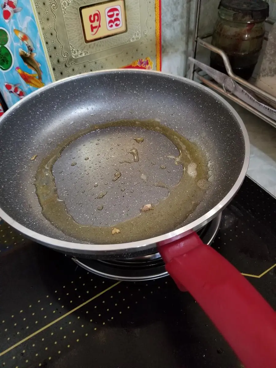 Khách hàng review Chảo nhôm chống dính vân đá đáy từ 26 cm Kangaroo KG654M 1