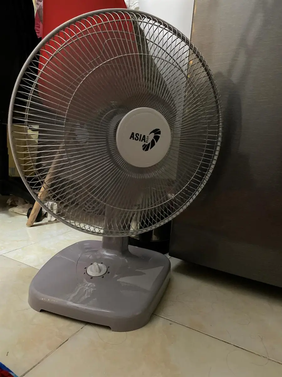 Khách hàng review Quạt bàn Asia 3 cánh B16001-XV1 45W 9