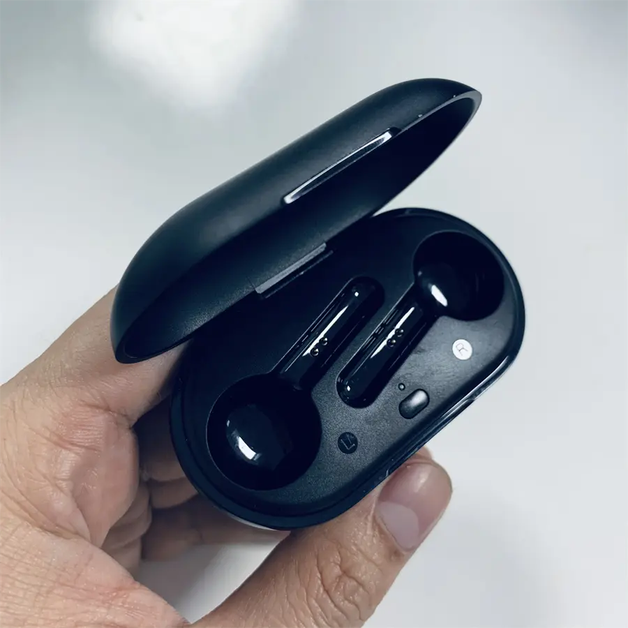 Khách hàng review Tai nghe Bluetooth True Wireless Mozard DT920 Đen 14