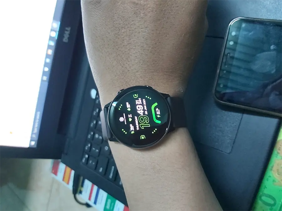 Khách hàng review Đồng hồ thông minh Samsung Galaxy Watch Active R500 40mm 1