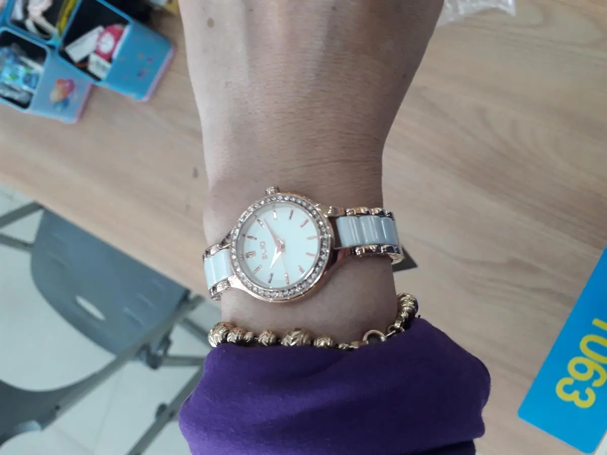Khách hàng review Đồng hồ ELIO Nàng Thơ 26 mm Nữ ES029-01 8