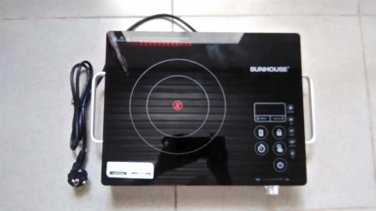 Khách hàng review Bếp hồng ngoại Sunhouse SHD 6017 10