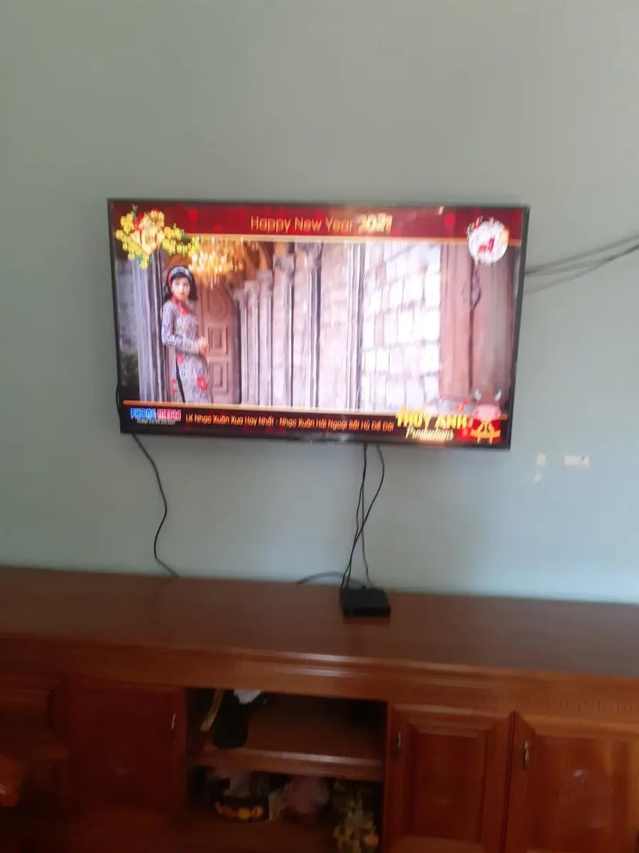 Khách hàng review Android Tivi Sony 4K 49 inch KD-49X7500H 1