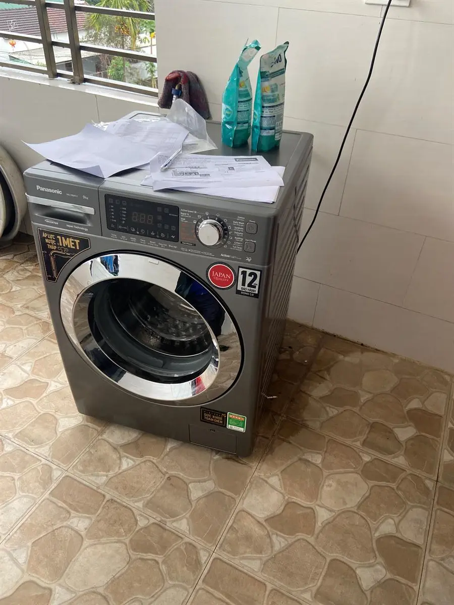 Khách hàng review Máy giặt Panasonic Inverter 9 Kg NA-V90FX1LVT 41