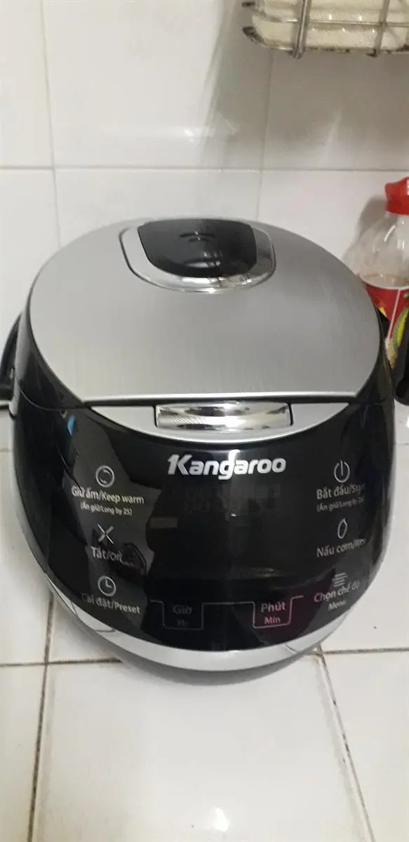 Khách hàng review Nồi cơm điện tử Kangaroo 1.8 lít KG595 36