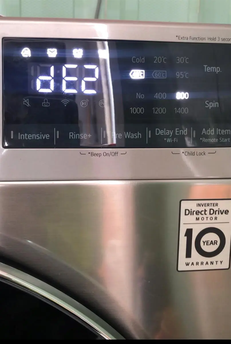 Khách hàng review Máy giặt LG AI DD Inverter 8.5 kg FV1408S4V 8