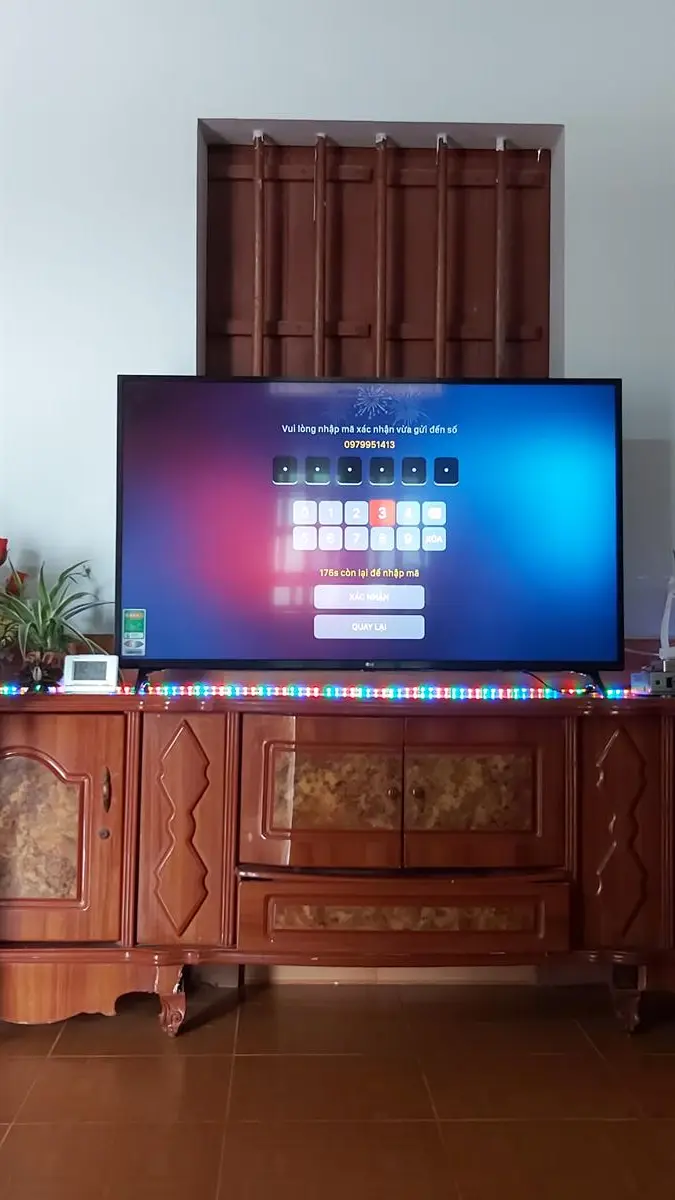 Khách hàng review Smart Tivi LG 4K 55 inch 55UN7290PTF 9