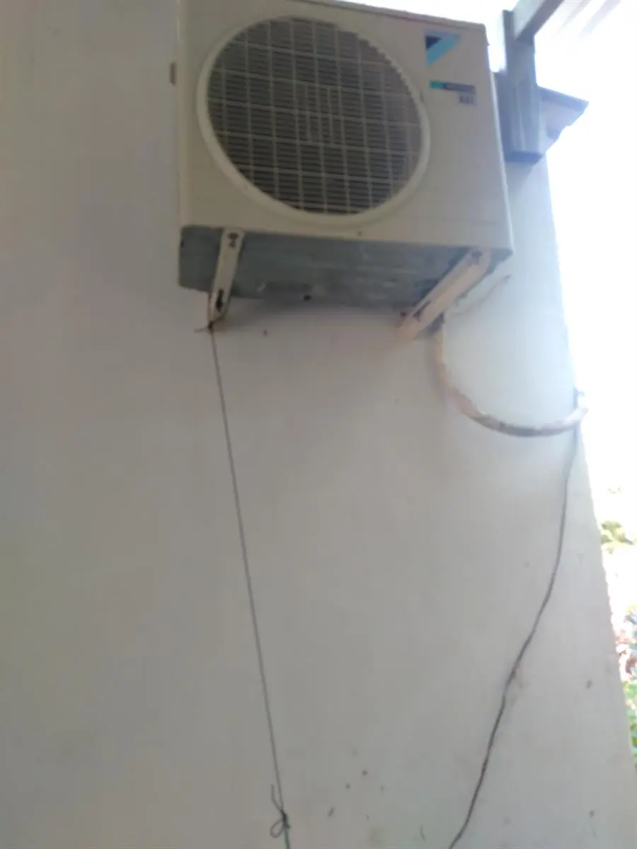 Khách hàng review Máy lạnh Daikin Inverter 1 HP ATKC25UAVMV 10