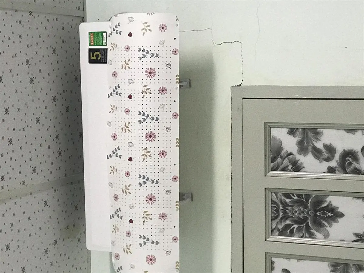 Khách hàng review Máy lạnh Aqua Inverter 1HP AQA-KCRV9WNZ 1