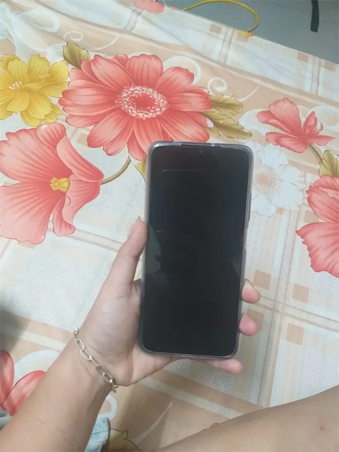 Khách hàng review Điện thoại Xiaomi Redmi 9T (6GB/128GB) 27