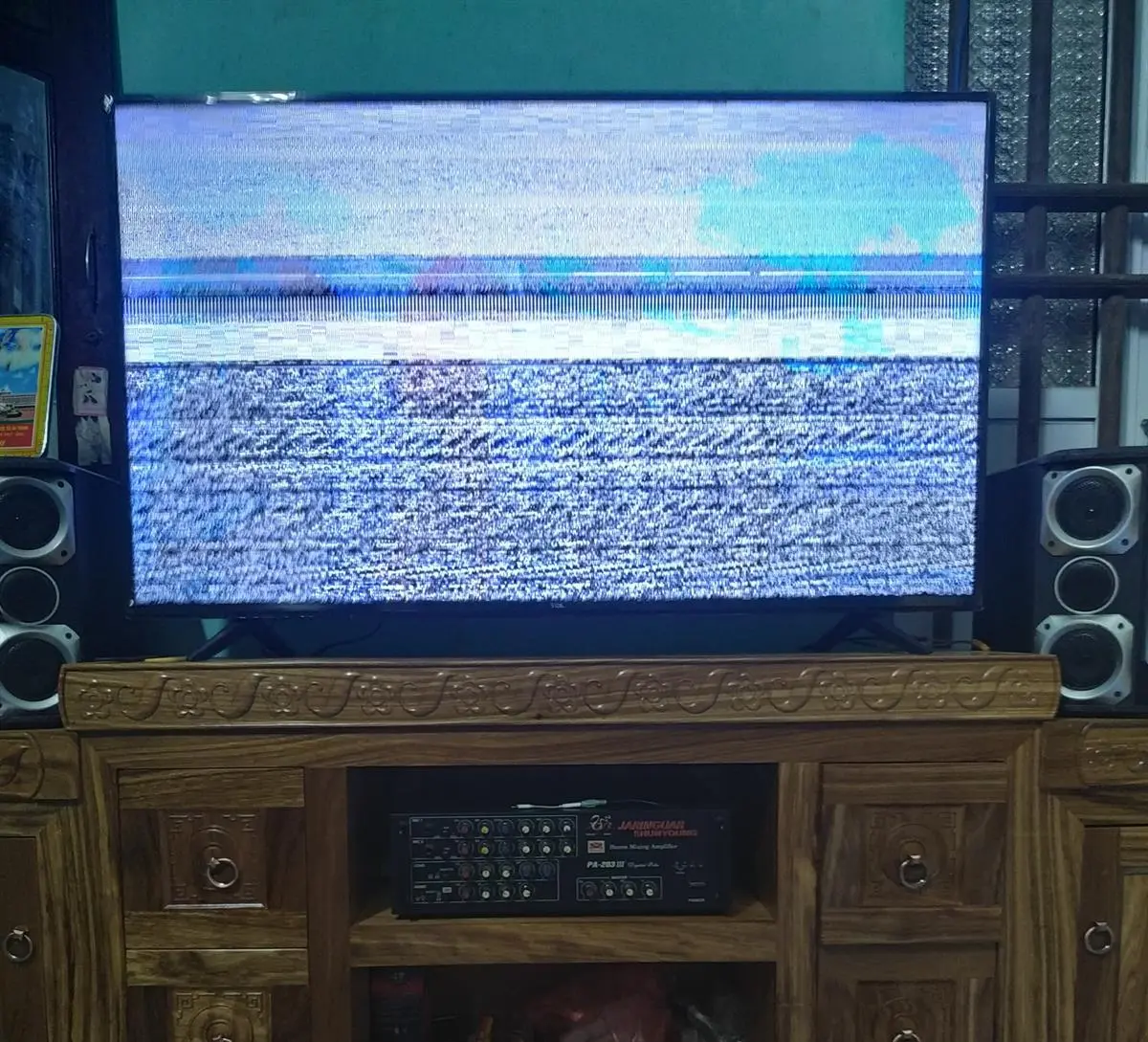 Khách hàng review Android Tivi TCL 4K 50 inch 50P615 10