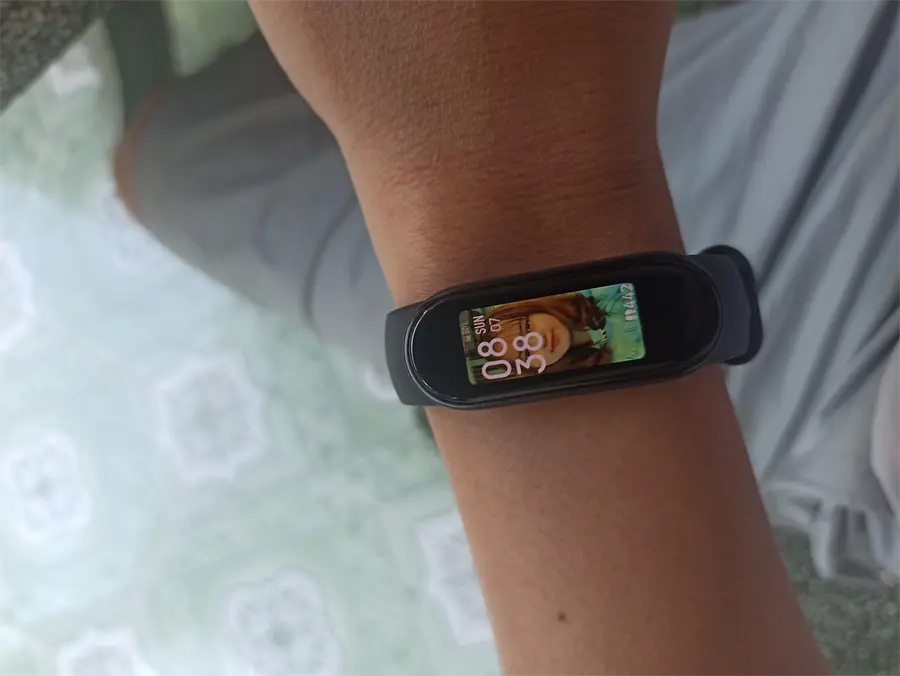 Khách hàng review Vòng đeo tay thông minh Mi Band 5 33