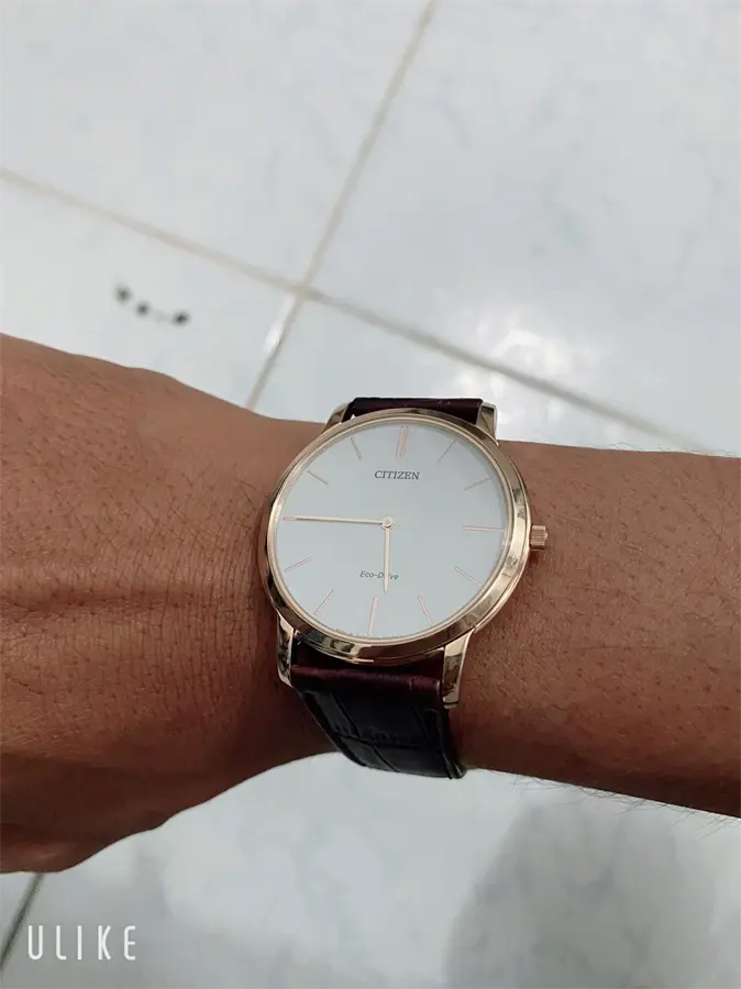 Khách hàng review Đồng hồ CITIZEN 39 mm Nam AR1113-12A 12