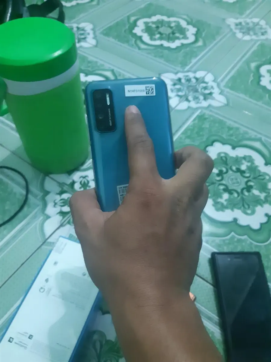 Khách hàng review Điện thoại Vsmart Live 4 4GB 3