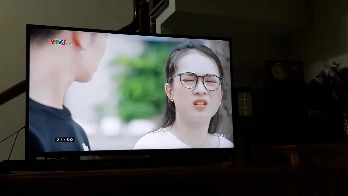 Khách hàng review Android Tivi Sony 4K 43 inch KD-43X8000H 8