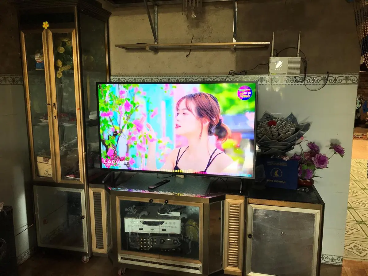 Khách hàng review Android Tivi Sony 4K 55 inch KD-55X8000H 14
