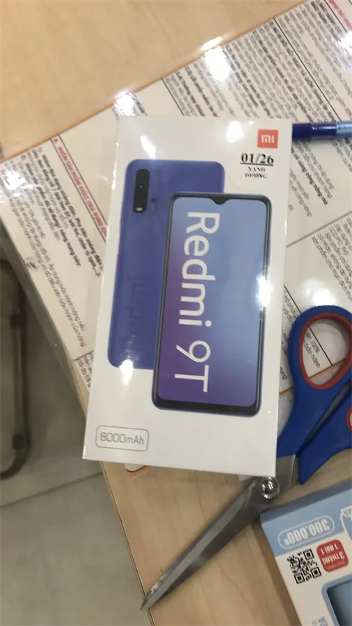 Khách hàng review Điện thoại Xiaomi Redmi 9T (4GB/64GB) 35