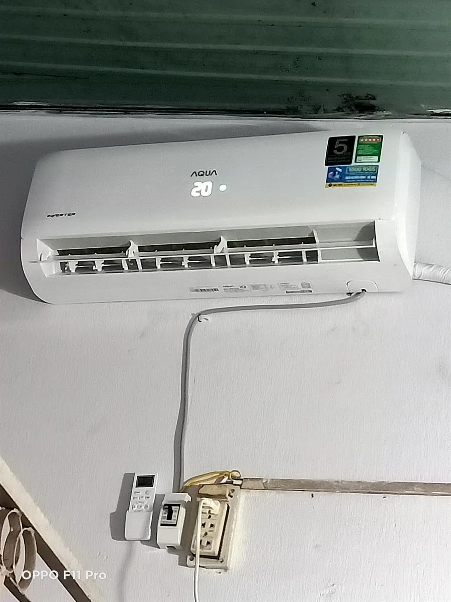 Khách hàng review Máy lạnh Aqua Inverter 1 HP AQA-KCRV10TK 22