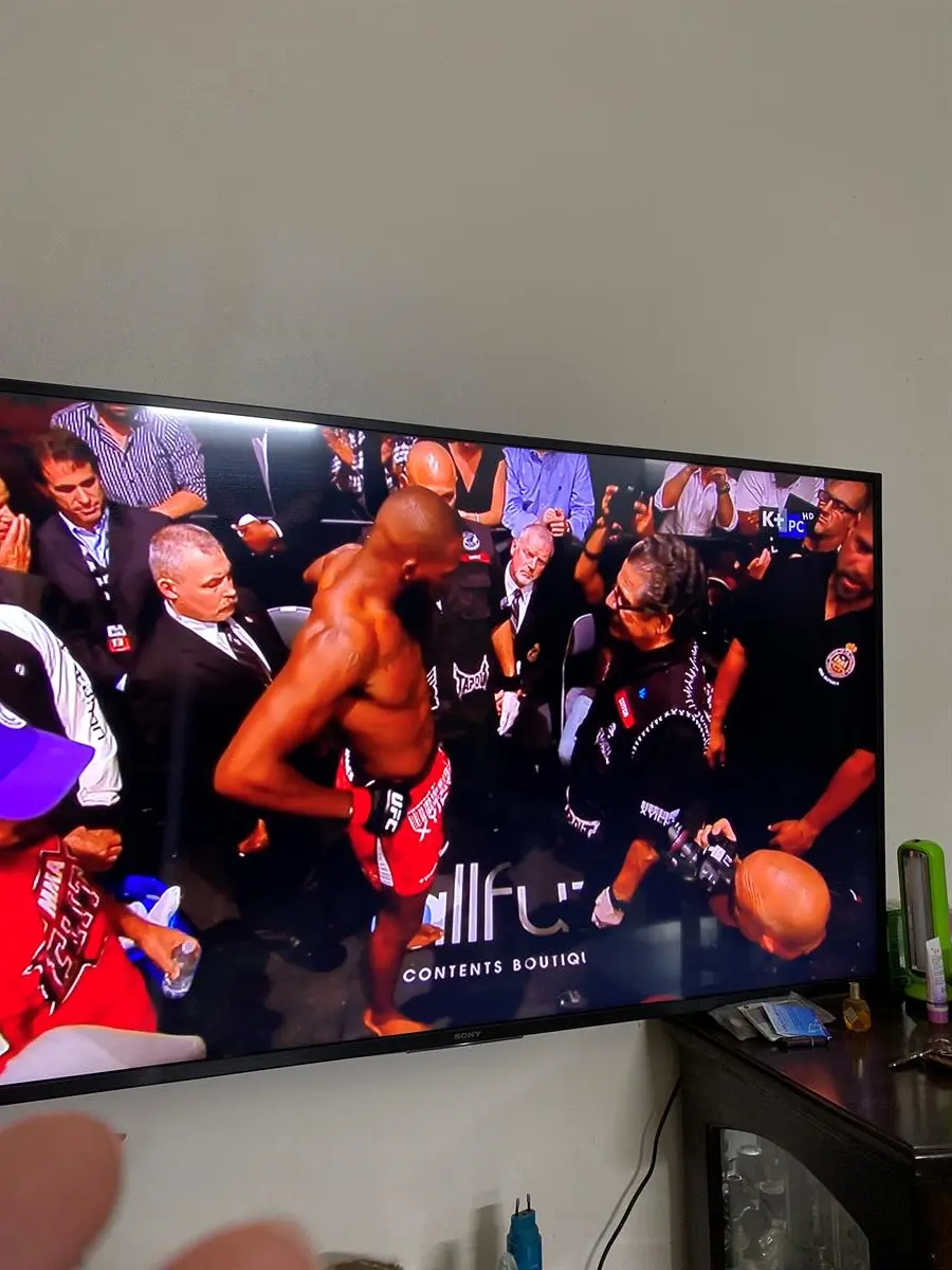 Khách hàng review Android Tivi Sony 4K 55 inch KD-55X9000H 6