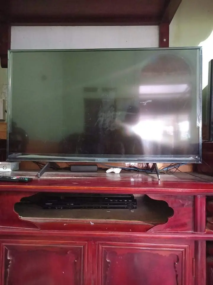 Khách hàng review Android Tivi Sony 4K 43 inch KD-43X7500H 8